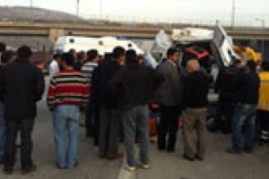 Kaza sonrası can pazarı yaşandı