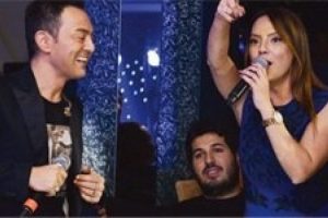 Reza, Ebru'yu elimden aldı