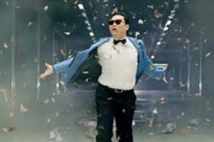 Acun Ilıcalı Gangnam Style'in peşinde