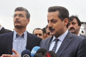 &Ccedil;elik'ten hatıra fotoğrafına tepki