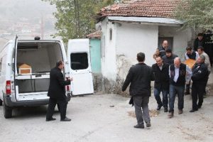 Polis memurunun sır &ouml;l&uuml;m&uuml;