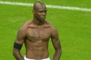 Balotelli Inter'e d&ouml;n&uuml;yor mu?