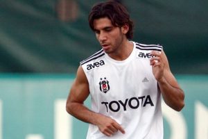 Beşiktaş'ta İsmail K&ouml;ybaşı şoku