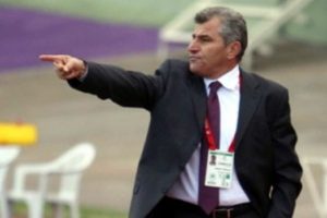 Konyaspor ile &Ouml;zkara'nın yolları ayrıldı