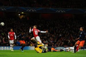 Arsenal Fırat Aydınus ile kazandı