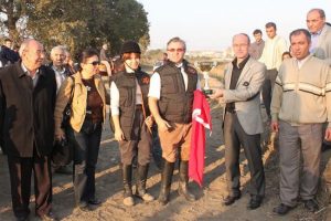 Bu okul 13 yıldır &ouml;ğrencisini bekliyor