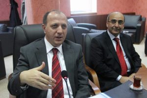 "T&uuml;rkiye'de kayıt dışı azalıyor"
