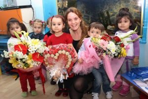 Minik Biberler &Ouml;ğretmenler G&uuml;n&uuml;'n&uuml; kutladı
