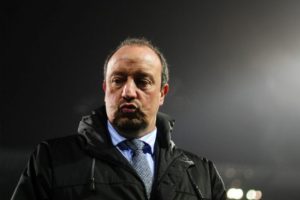 Chelseali oyuncular Benitez'i istemiyor!