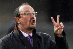 Benitez, iki yolcuyu şimdiden a&ccedil;ıkladı