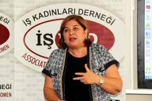 "Kadına y&ouml;nelik şiddet toplumun utancıdır"