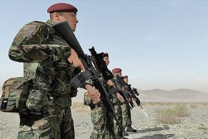 T&uuml;rk askerleri de strateji oyununda