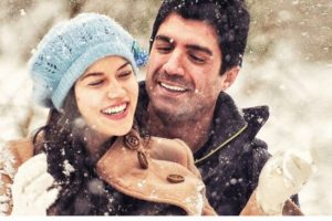 Fahriye Evcen'in kendisi gibi sesi de g&uuml;zel &ccedil;ıktı!