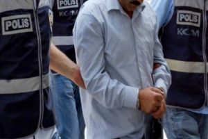 KCK operasyonunda 12 g&ouml;zaltı
