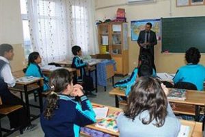 Eğitim yeniden başladı