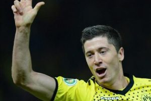 "Lewandowski satılık değil