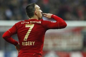 Futbolu Bayern'de bırakmak istiyorum