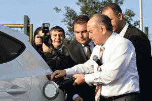 İlk hidrojen dolum istasyonu a&ccedil;ıldı