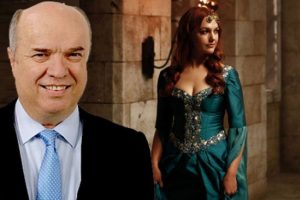 Fehmi Koru Muhteşem Y&uuml;zyıl'a &ouml;m&uuml;r bi&ccedil;ti