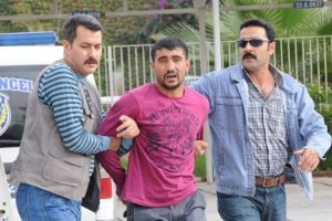 Cezaevi firarisi elektrikli bisiklet &ccedil;alınca yakalandı