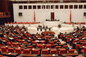 Bu zamana kadar 40 vekile 'dokunuldu'