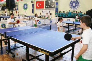 Mimar Sinan Spor Salonu'na şenlikli a&ccedil;ılış