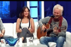 Canlı yayında mikrofon krizi