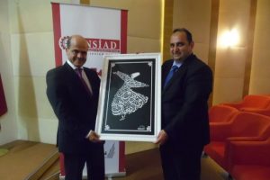 Cezayir Başkonsolosundan iş adamlarına yatırım &ccedil;ağrısı