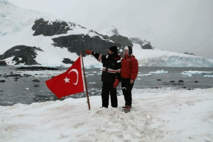 'Yedi denizlerin Everest'ini aşarak geldiler