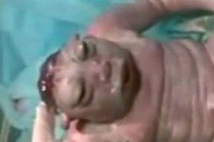 Korkun&ccedil; bebek d&uuml;nyaya geldi
