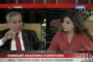 B&uuml;lent Arın&ccedil;'tan T&uuml;rkiye'de darbe olur mu sorusuna cevap