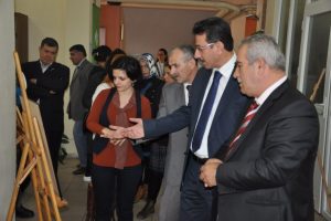 'Griye veda renklere merhaba' Fatih Lisesi'nde