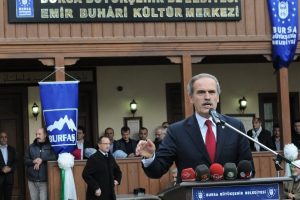 Emirsultan'da 'tarihi' d&ouml;n&uuml;ş&uuml;m tamamlandı