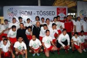 &Ouml;zel futbolculara &uuml;nl&uuml; morali