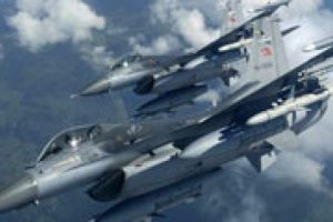 T&uuml;rk savaş u&ccedil;akları bomba yağdırdı