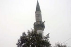 Camiye yıldırım d&uuml;şt&uuml;