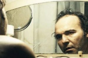 Yeni dizisine sıkı hazırlanıyor