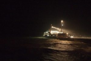 &Ccedil;anakkale Boğazı transit gemi ge&ccedil;işlere kapatıldı