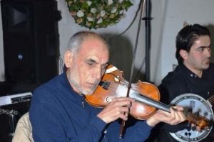 Engelli kemancı herkesi duygulandırdı