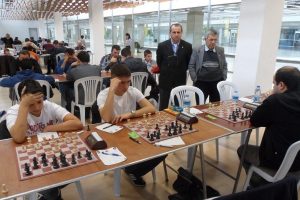 Bursa Satran&ccedil; Şampiyonu &Ouml;zg&uuml;n Şahin oldu