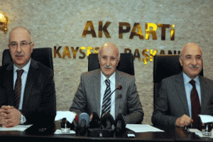'Biz &uuml;&ccedil; kel milletvekiliyiz'