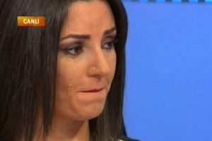 Sevcan canlı yayında g&ouml;zyaşlarına boğuldu