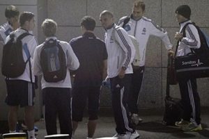 Mourinho beş yıldızı takım otob&uuml;s&uuml;ne almadı