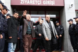 Balıkesir Belediyesi operasyonunda 3 tutuklama
