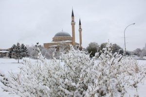 Erzurum beyaz gelinliğini giyindi