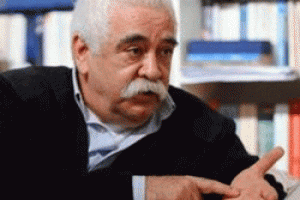 Sanat&ccedil;ı Atat&uuml;rk&ccedil;&uuml; olmak zorundadır