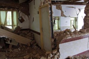 İran'da deprem: 5 &ouml;l&uuml;, 20 yaralı