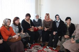 BUGİAD'lı kadın girişimciler yaşlılara g&ouml;n&uuml;l elini uzattı