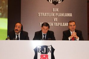 Beşiktaş yeniden yapılanıyor