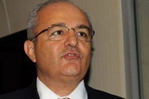 Kul&uuml;pler Birliği yabancı sayısına itiraz edecek